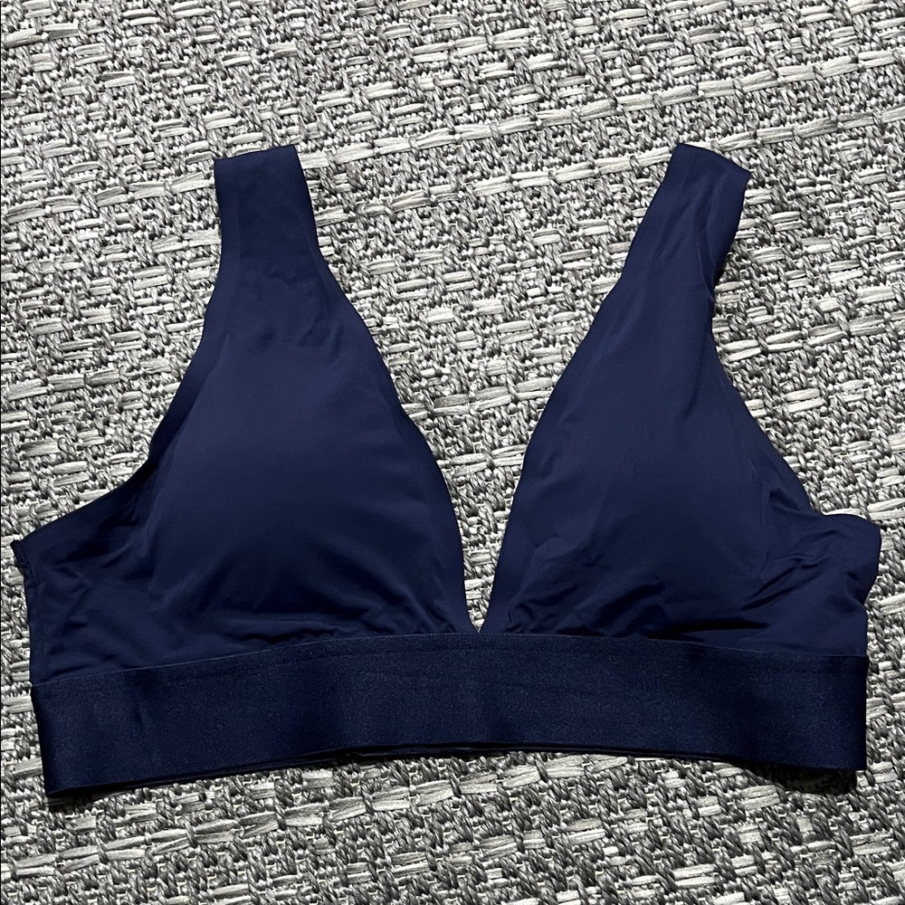 ThirdLove | Navy Blue Wireless Deep V-Neck Bra